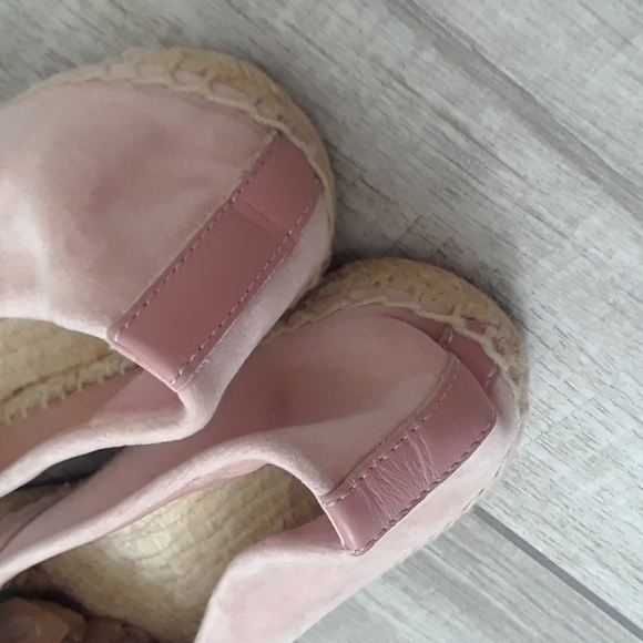 TORY BURCH..VELVET..JEWELED ESPADRILLES..10 - Picture 6 of 11